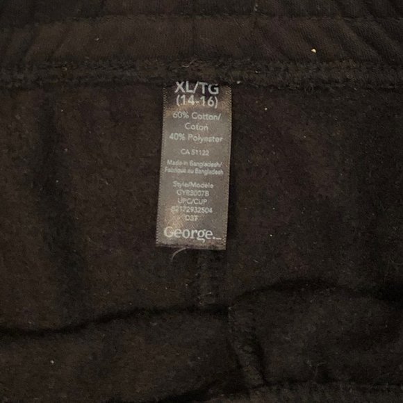 Sweatpants/Joggers - Picture 2 of 2